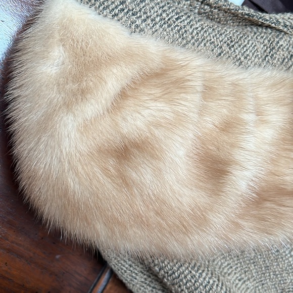 Maurice Reg. Original vintage lined wool coat with fur collar 🧥  1960’s tweed - Picture 5 of 12